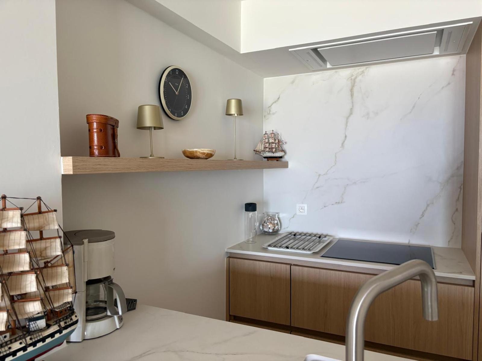 Seagull, Ruim En Volledig Vernieuwd Appartement Met Zeezicht In Westende มิดเดิลแกร์เกอ ภายนอก รูปภาพ