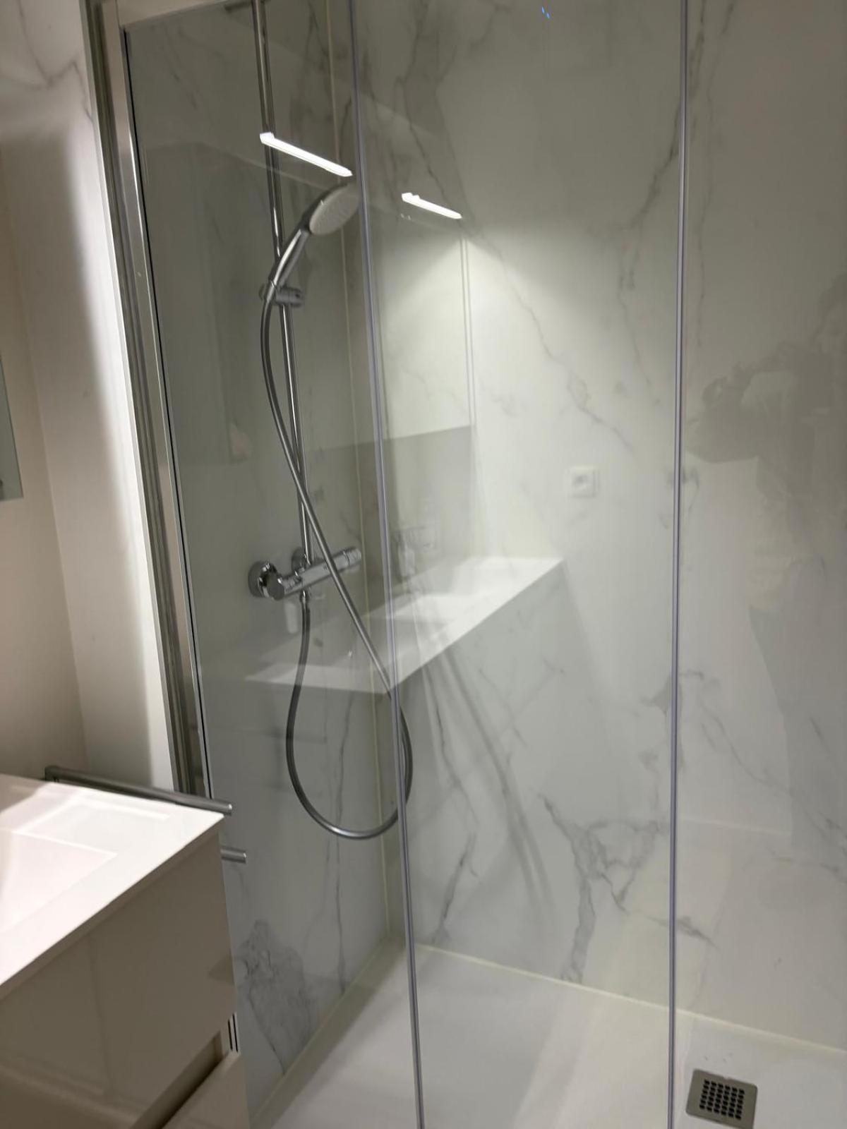 Seagull, Ruim En Volledig Vernieuwd Appartement Met Zeezicht In Westende มิดเดิลแกร์เกอ ภายนอก รูปภาพ