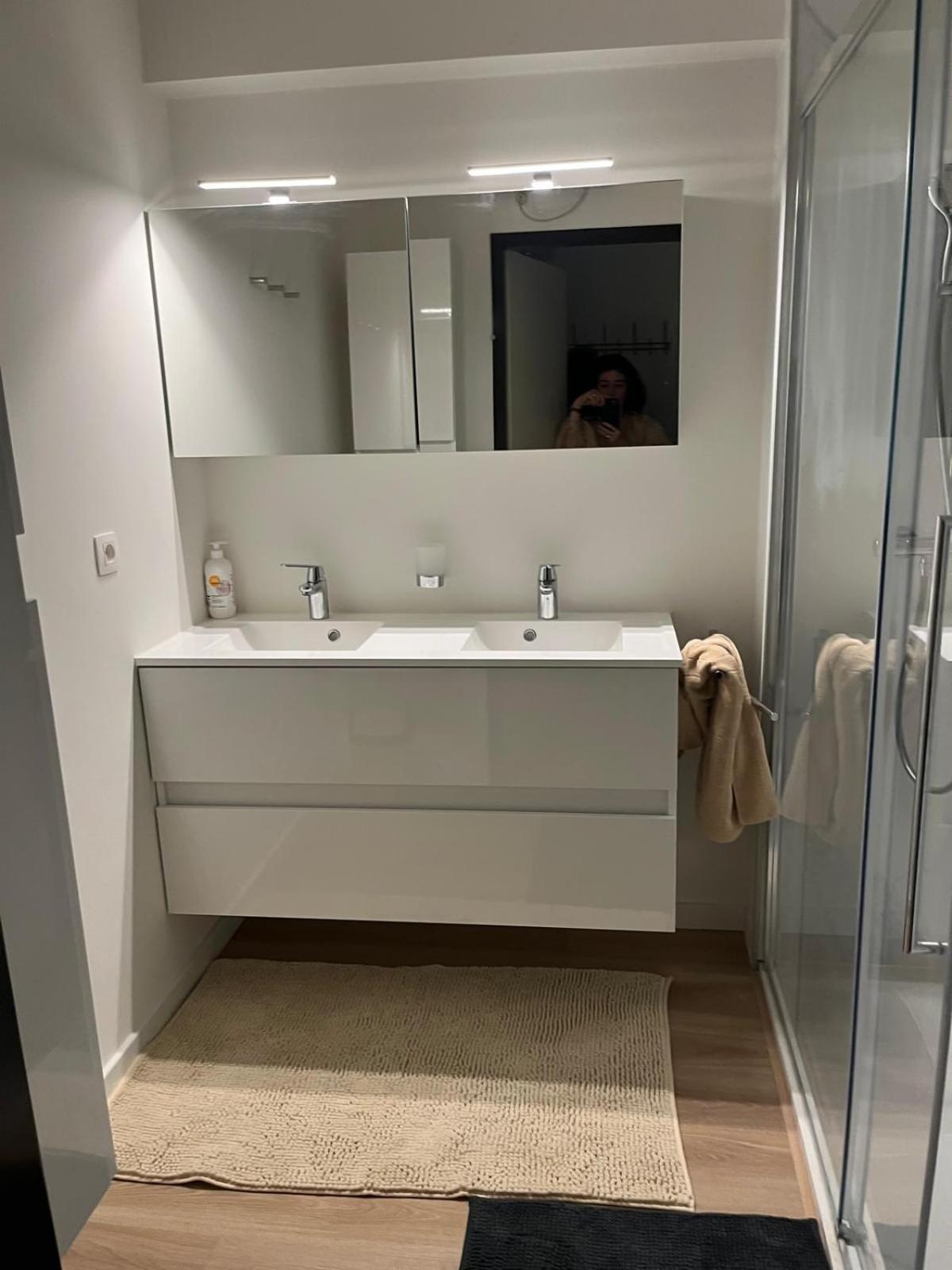 Seagull, Ruim En Volledig Vernieuwd Appartement Met Zeezicht In Westende มิดเดิลแกร์เกอ ภายนอก รูปภาพ
